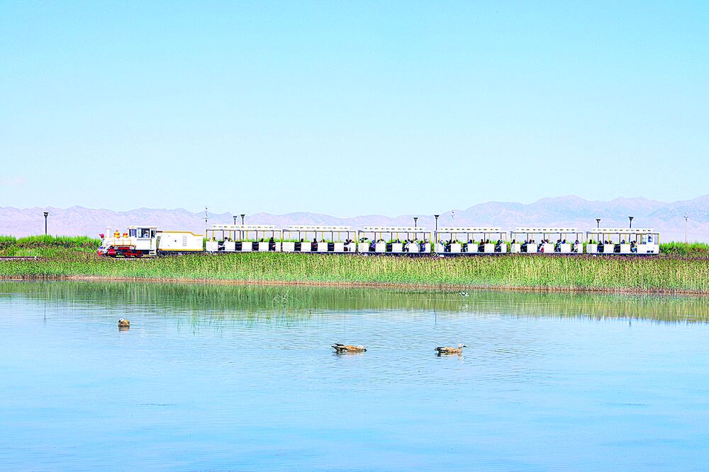天空之镜茶卡盐湖景区5月1日起试运营 5月1日至5月31日门票免费 今年可“一票两日游”